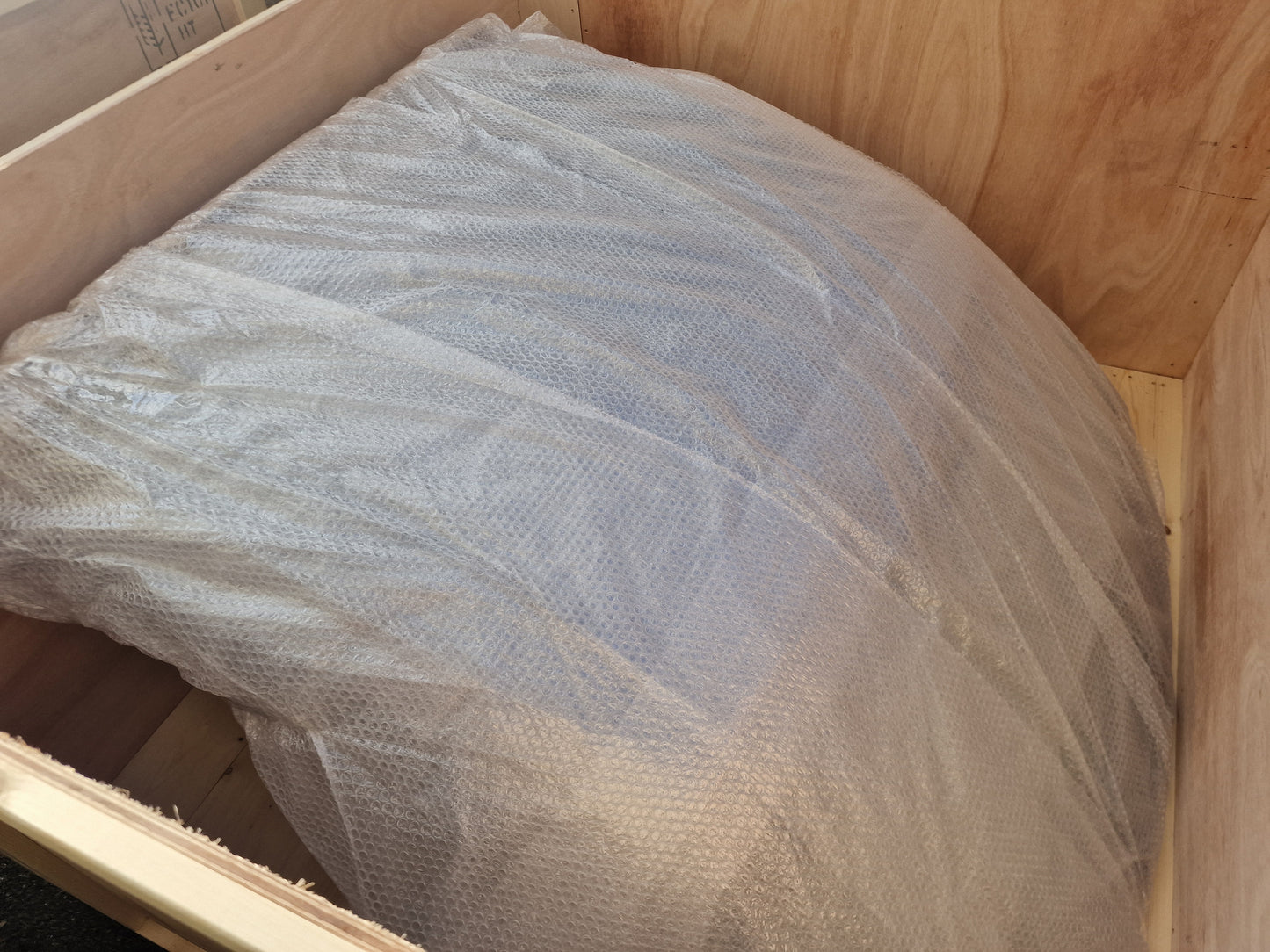 Wooden Crates & Shipping