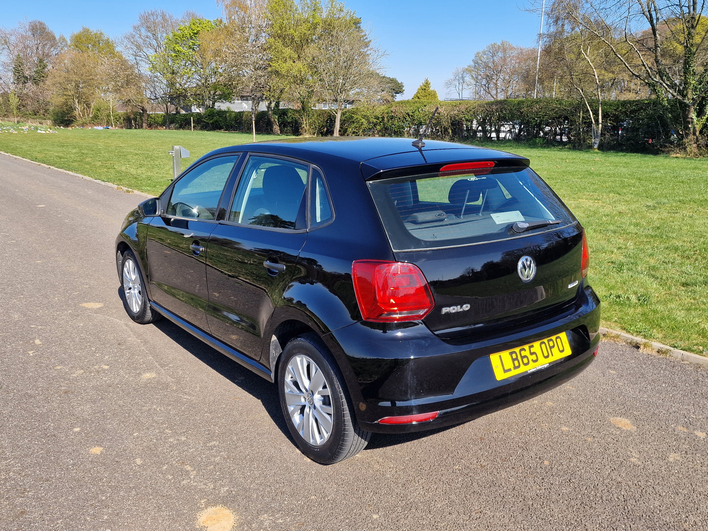 Volkswagen Polo - 2015 Low mileage