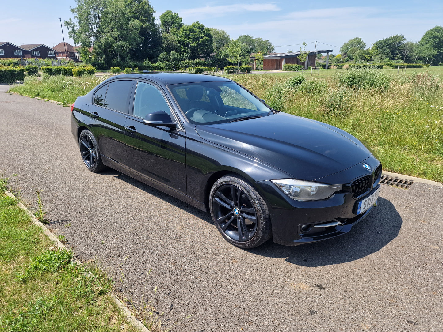 BMW 320i Sport - ULEZ